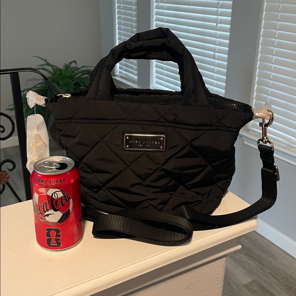 Marc Jacobs Black Quilted Tote Bag - Picture 8 of 8